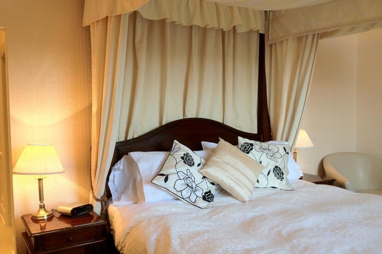 Ascot House Hotel Йорк Екстериор снимка