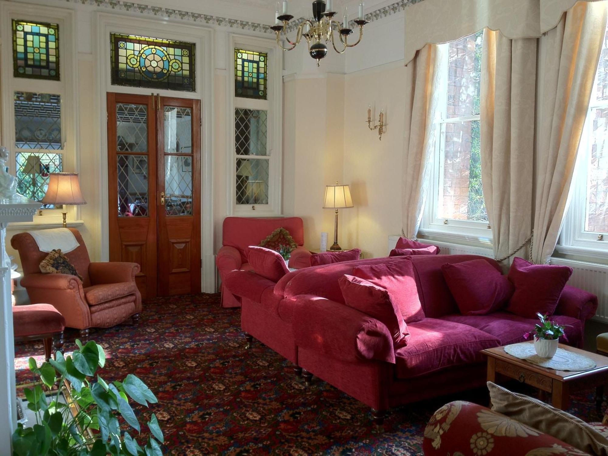 Ascot House Hotel Йорк Екстериор снимка