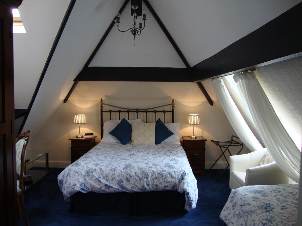 Ascot House Hotel Йорк Екстериор снимка